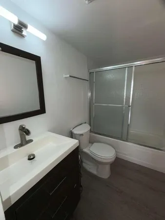 $2,500 | 9682 Fontainebleau Boulevard, Unit 603, Miami, FL 33172