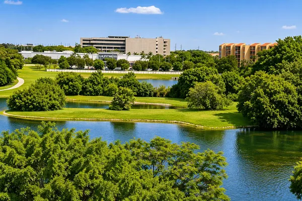 $2,500 | 9682 Fontainebleau Boulevard, Unit 603, Miami, FL 33172