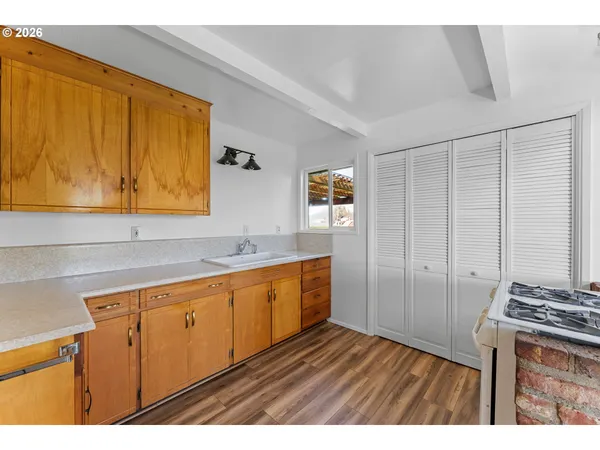 $449,000 | 200 Sierra Drive, Eagle Point, OR 97524