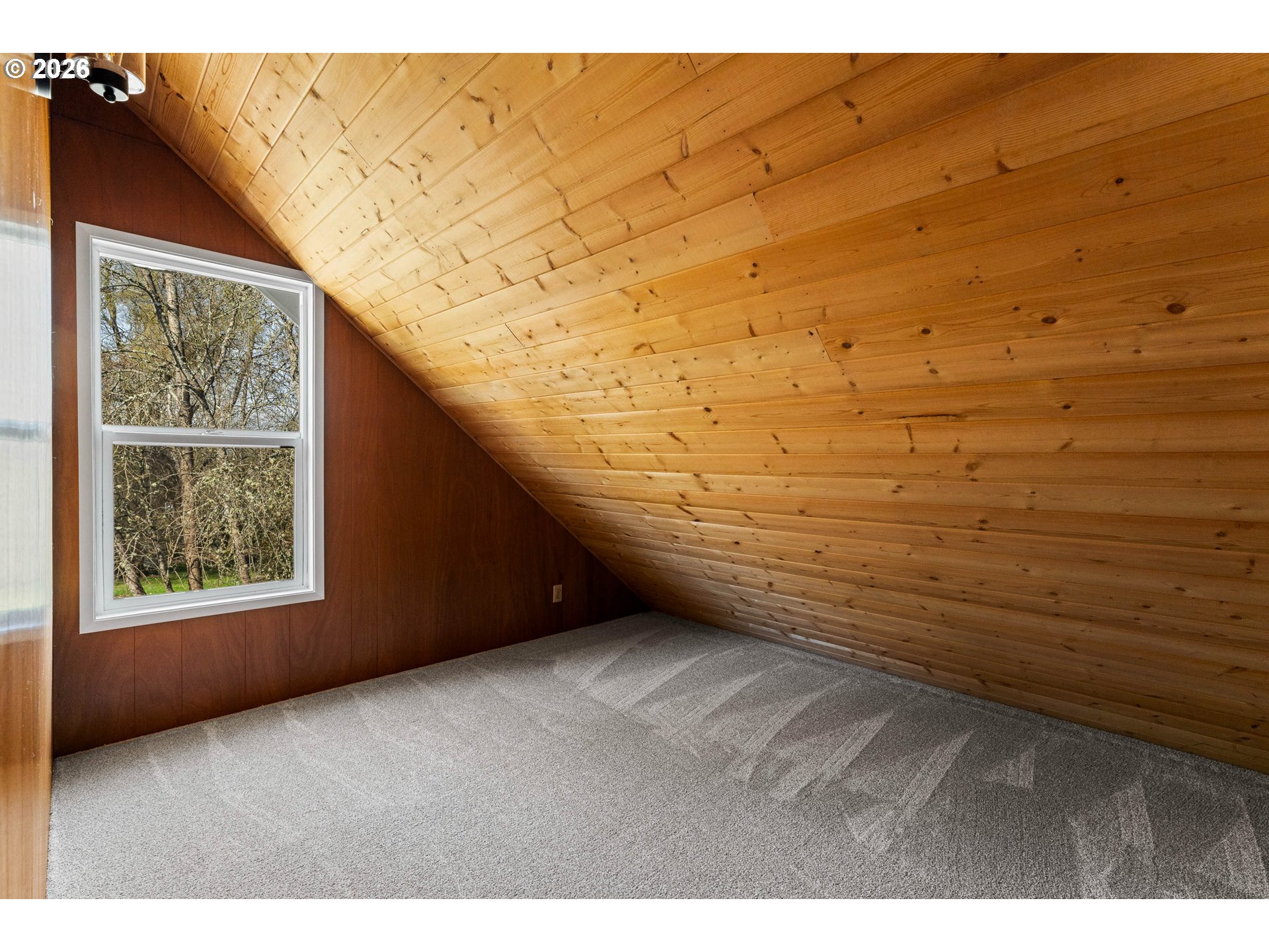 200 Sierra Drive Eagle Point, OR 97524 - Photo 20 of 23 Bedroom
