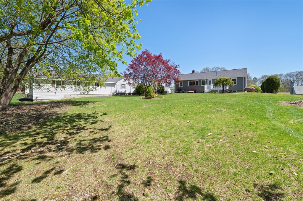 233 Temple Road Waltham, MA 02452 - Photo 34 of 36