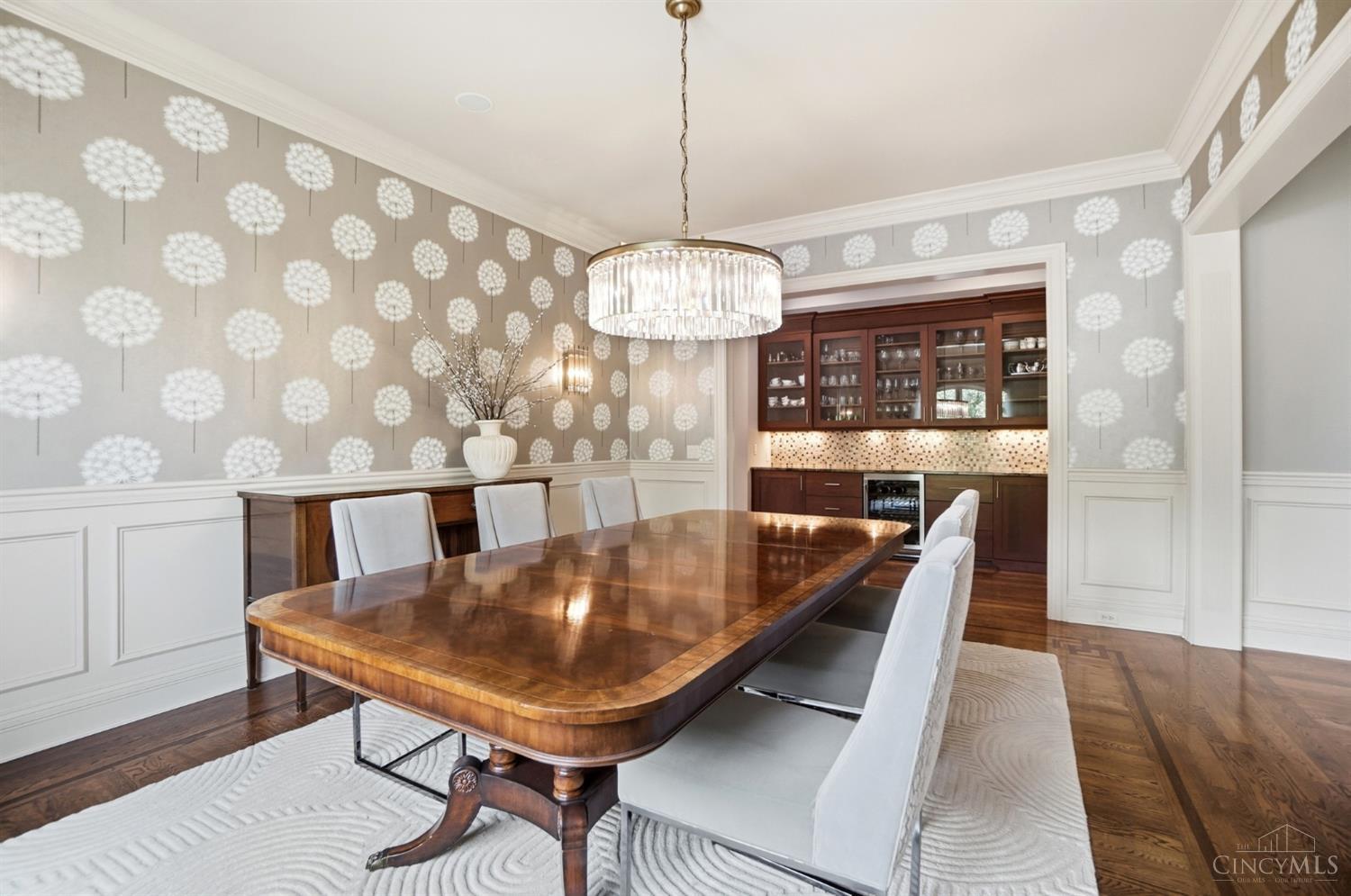 4535 Drake Road Cincinnati, OH 45243 - Photo 29 of 96 The Butler's Pantry is adjacent to the formal dining room.