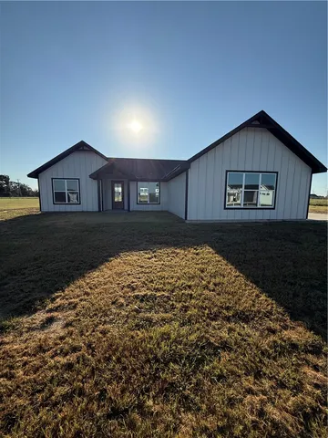 $329,500 | 16682 Kelton Lane, Iola, TX 77861