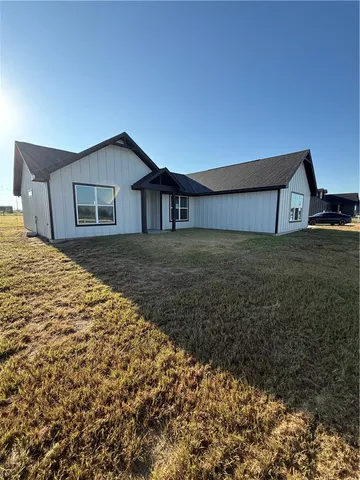 $329,500 | 16682 Kelton Lane, Iola, TX 77861