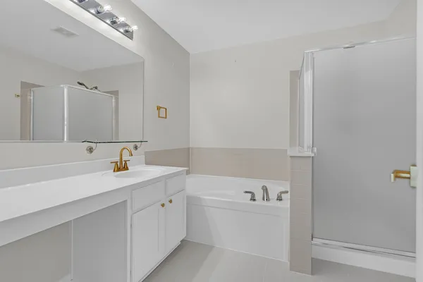 $3,200 | 1421 Aster Lane, Bolingbrook, IL 60490
