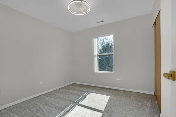 $3,200 | 1421 Aster Lane, Bolingbrook, IL 60490