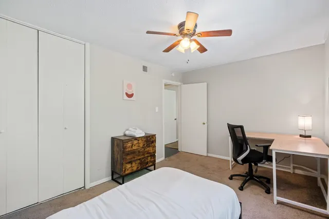 $85,000 | 108 North Belvedere Boulevard, Unit 18, Memphis, TN 38104