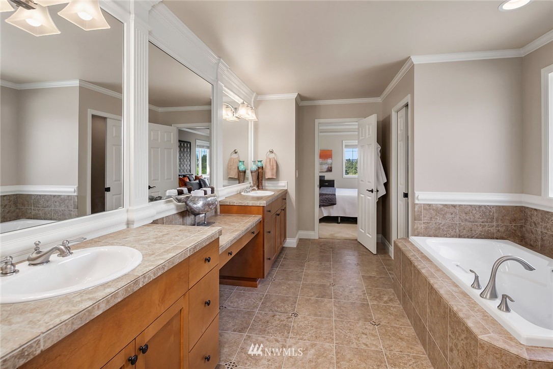 20212 86th Place Northeast Bothell, WA 98011 - Photo 14 of 25