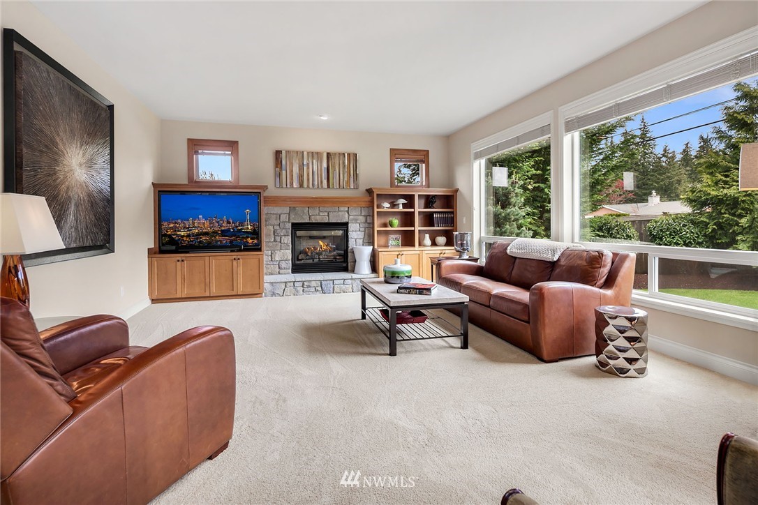 20212 86th Place Northeast Bothell, WA 98011 - Photo 8 of 25