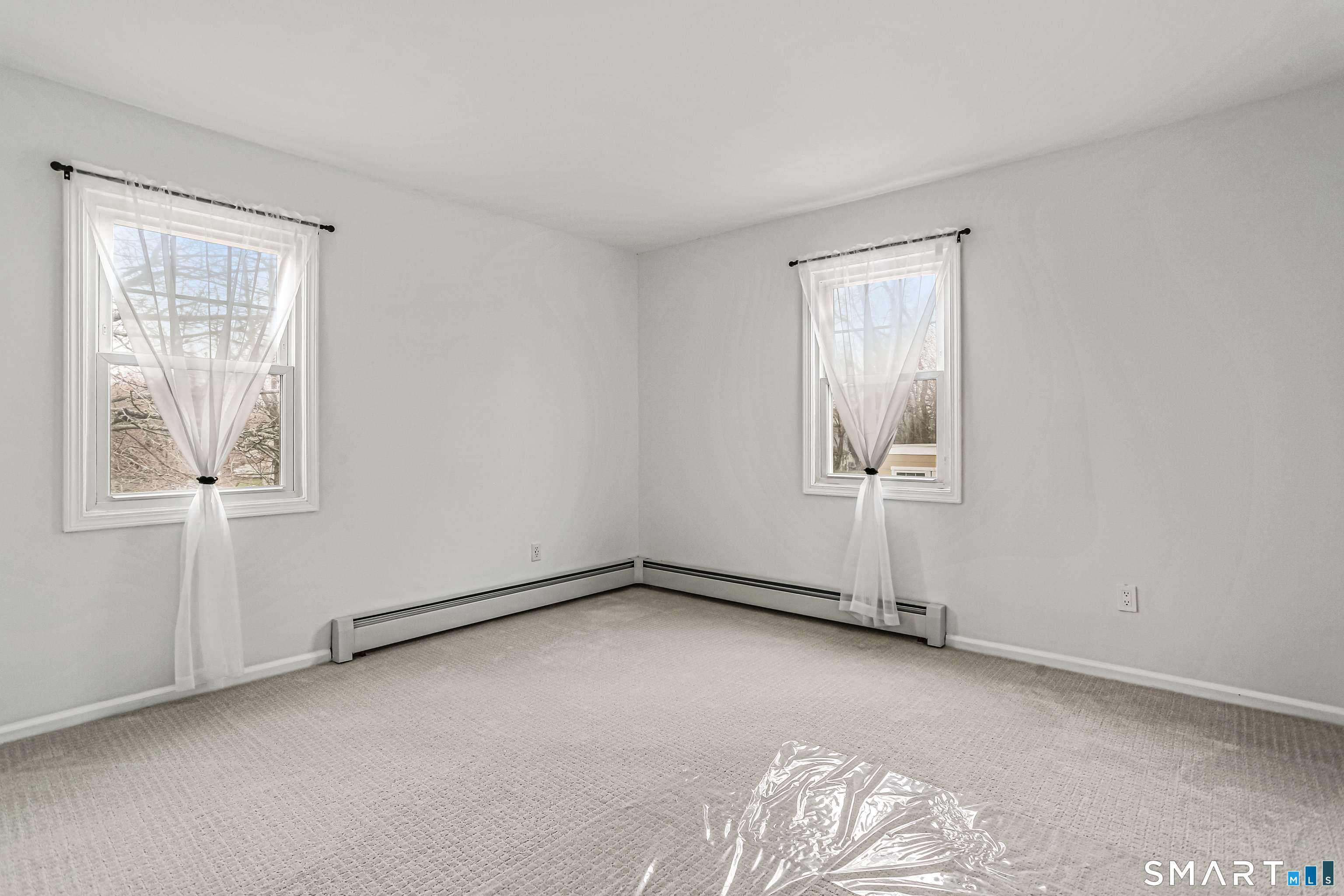 335 Woodend Road Stratford, CT 06615 - Photo 18 of 31