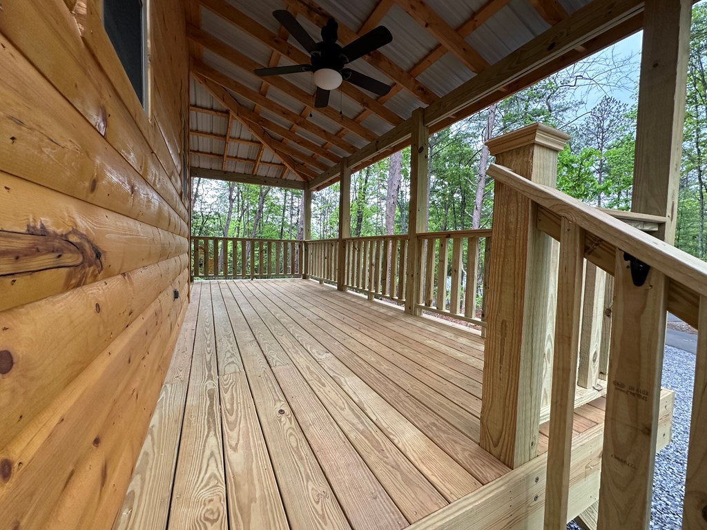 24 Lakeside View Trail Murphy, NC 28906 - Photo 7 of 20 a view of balcony with wooden floor