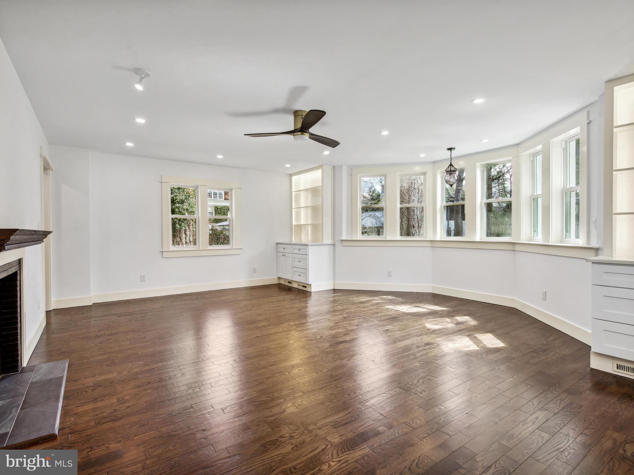 2 Campbelton Circle Princeton, NJ 08540 - Photo 18 of 55 Lots of natural light