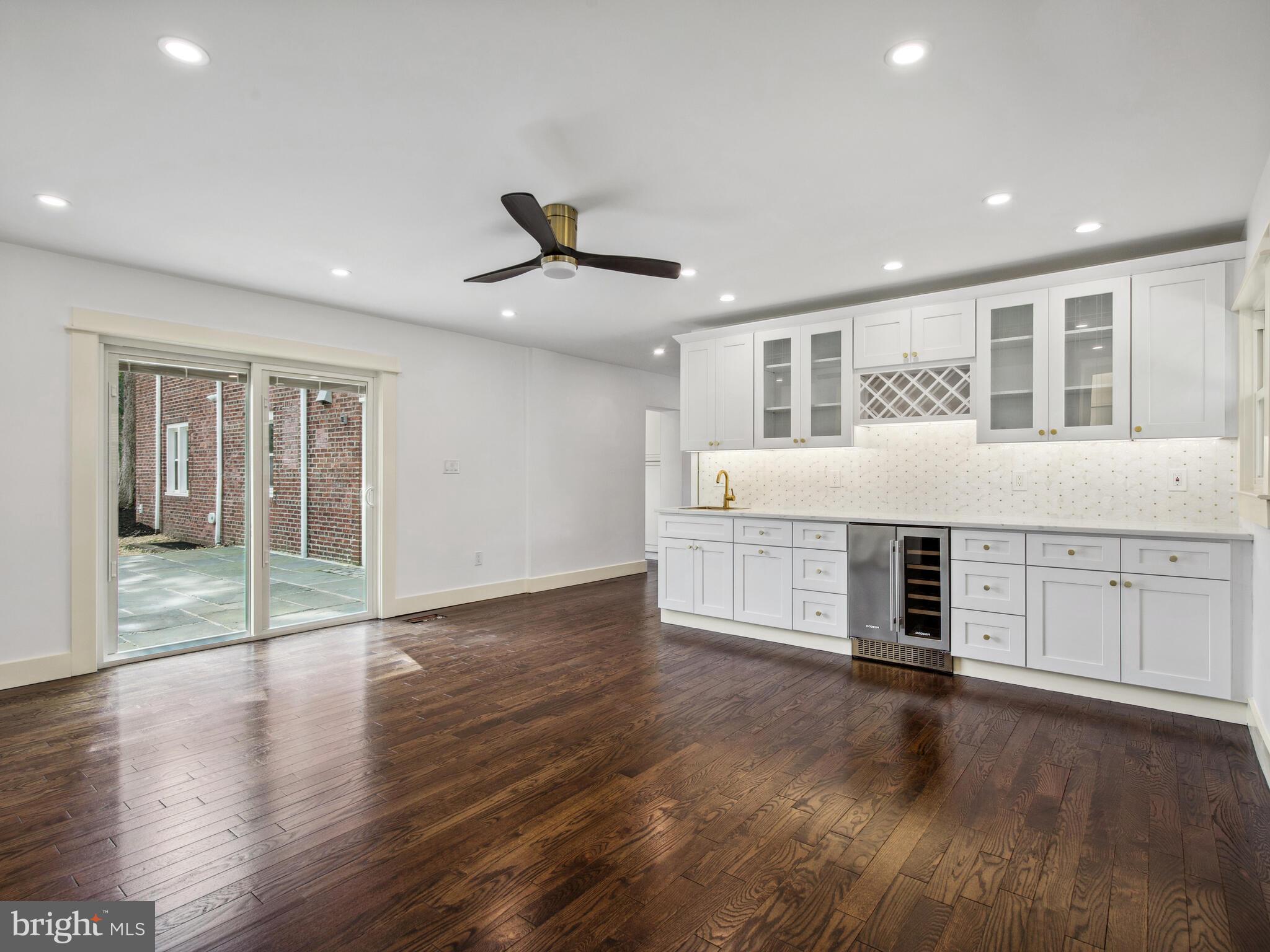 2 Campbelton Circle Princeton, NJ 08540 - Photo 30 of 55 Family room leading to the back yard patio