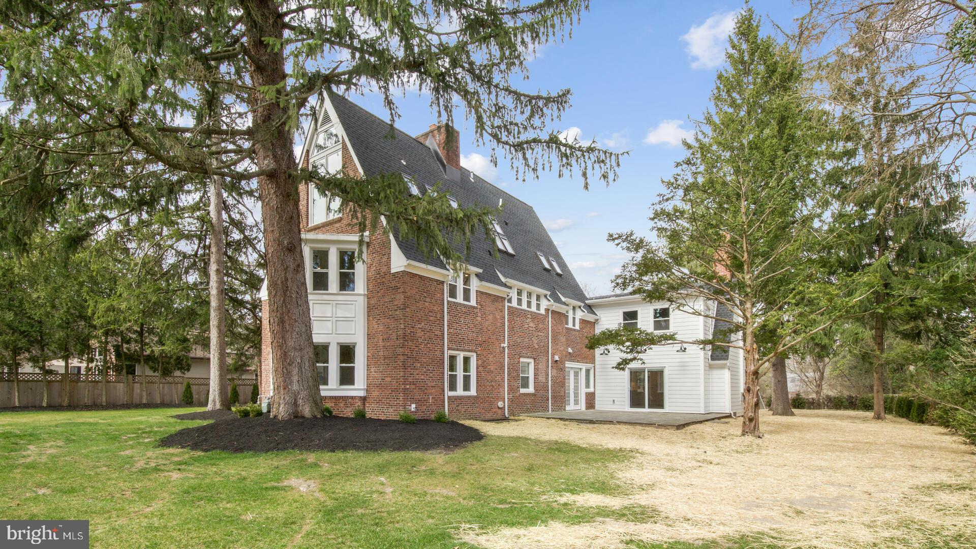 2 Campbelton Circle Princeton, NJ 08540 - Photo 5 of 55