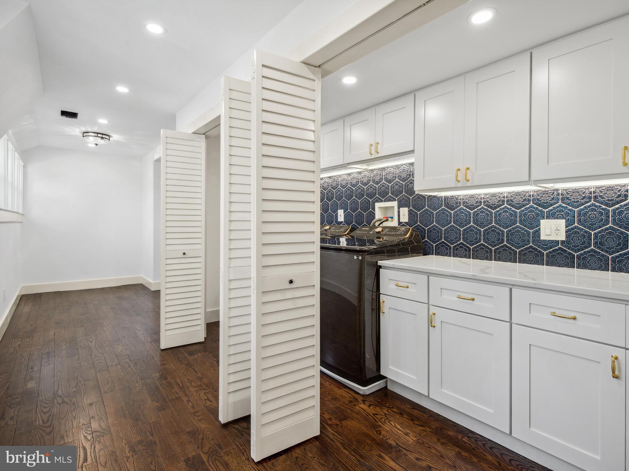 2 Campbelton Circle Princeton, NJ 08540 - Photo 53 of 55 Laundry area on same level as bedrooms