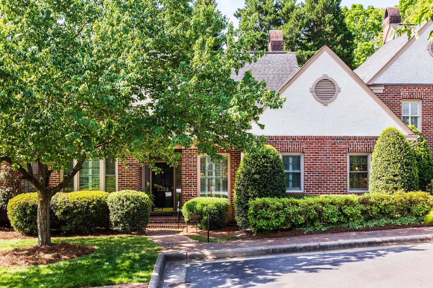 3359 Ridgecrest Court Raleigh, NC 27607 - Photo 2 of 37 Photo 2