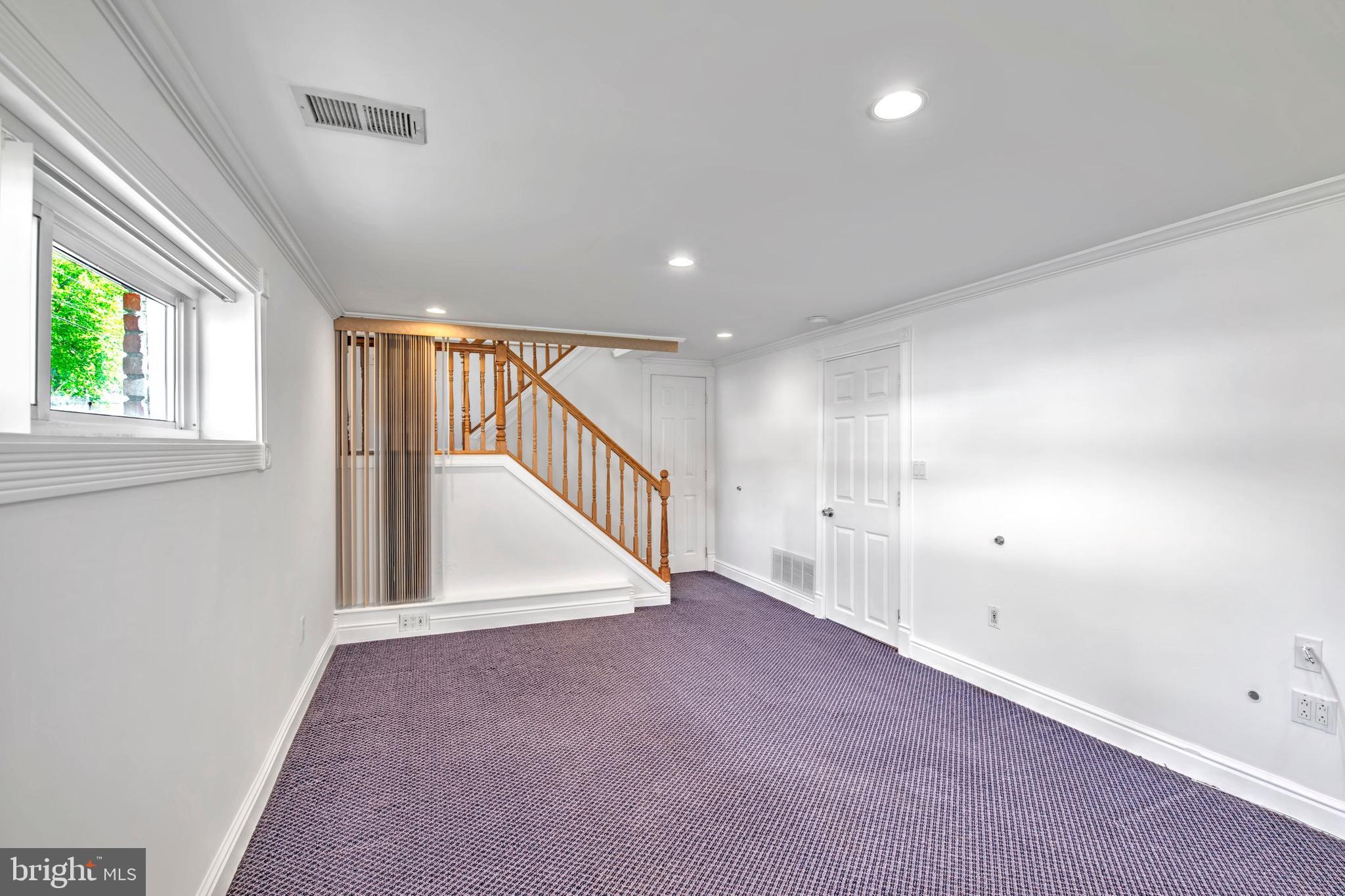 613 Howell Drive Westampton, NJ 08060 - Photo 11 of 18 a view of an entryway