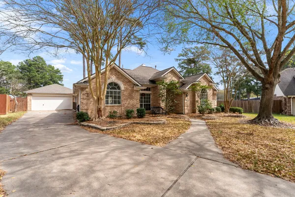 $355,000 | 1302 Pine Trail, Tomball, TX 77375