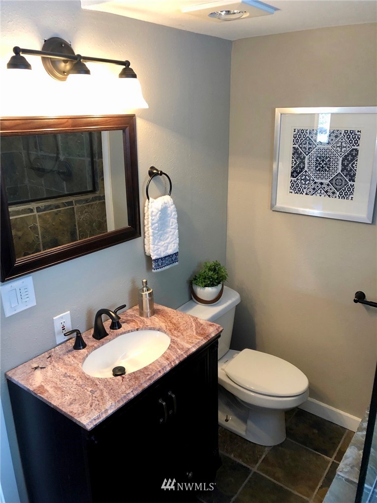 17421 Southeast Covington Sawyer Road Covington, WA 98042 - Photo 19 of 21 Gallery Image 19