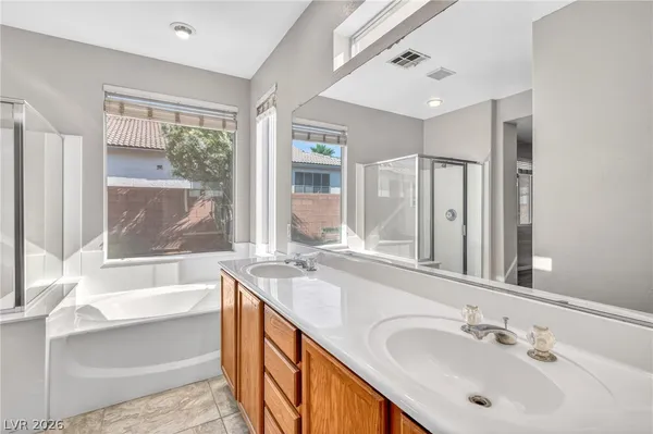 $2,250 | 2806 Bahama Point Avenue, North Las Vegas, NV 89031