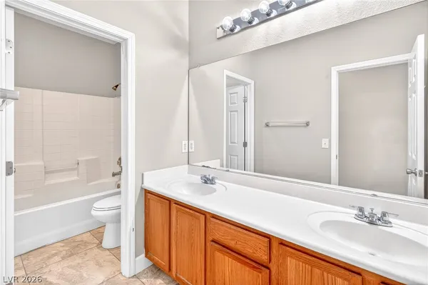 $2,250 | 2806 Bahama Point Avenue, North Las Vegas, NV 89031