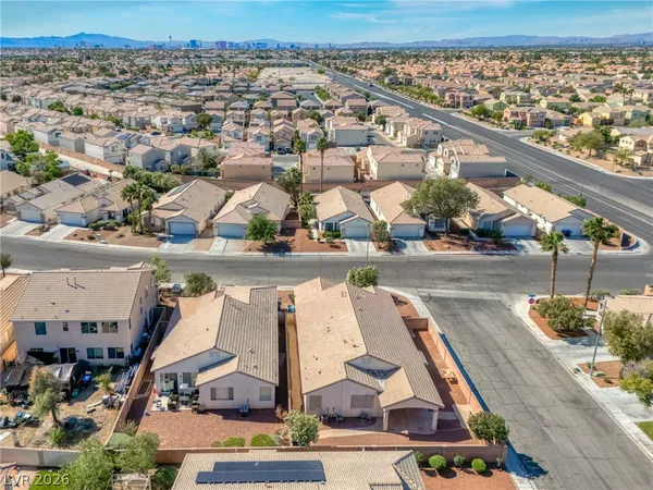 $2,250 | 2806 Bahama Point Avenue, North Las Vegas, NV 89031