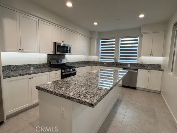 $4,300 | 9 Sanctuary Lane, Mission Viejo, CA 92692