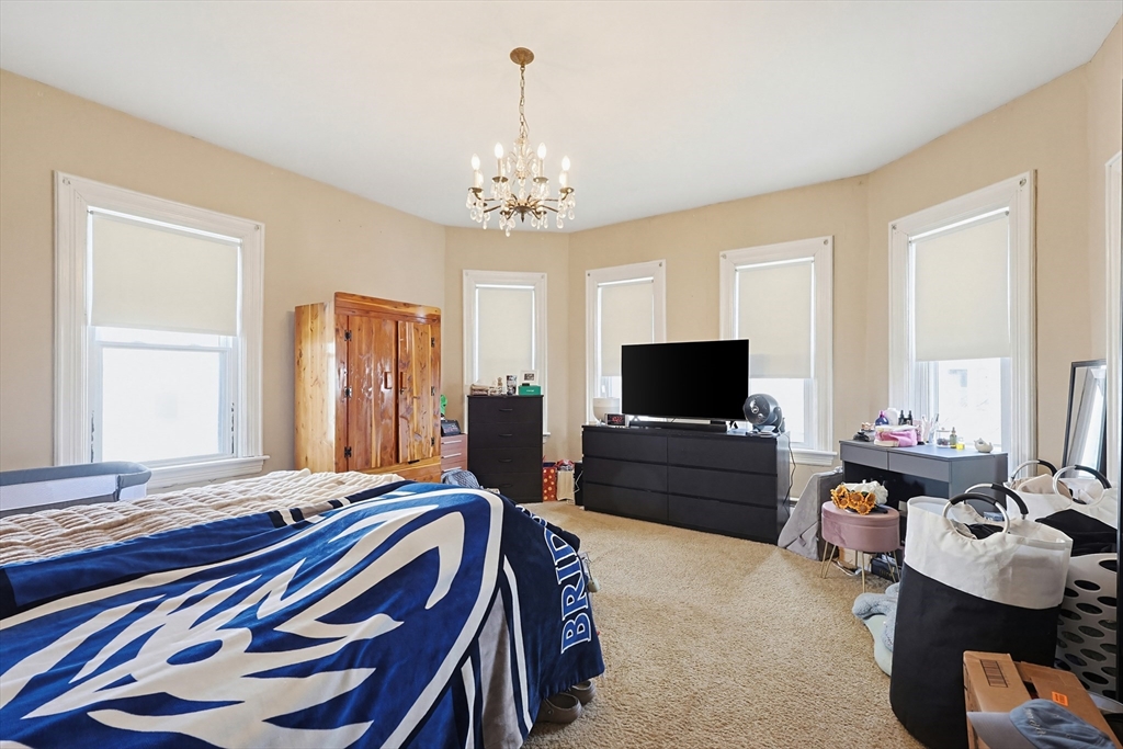 1417 Globe Street Fall River, MA 02721 - Photo 20 of 42