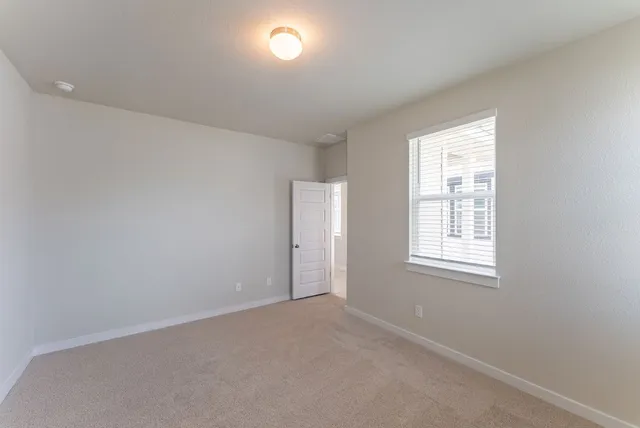 $1,550 | 354 Hortus Drive, Kyle, TX 78640