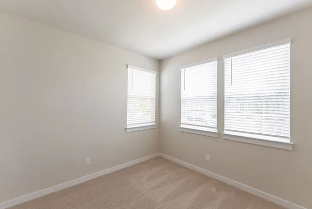 $1,550 | 354 Hortus Drive, Kyle, TX 78640