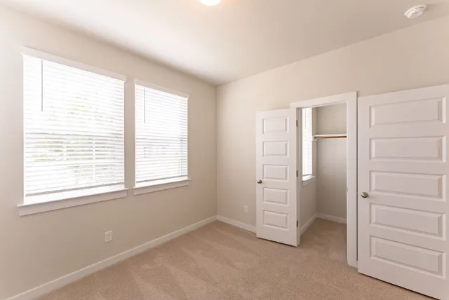 $1,550 | 354 Hortus Drive, Kyle, TX 78640