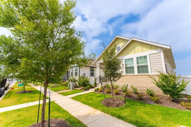 $1,550 | 354 Hortus Drive, Kyle, TX 78640