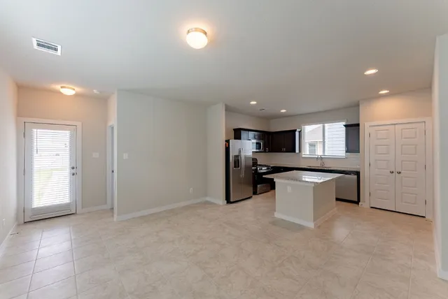 $1,550 | 354 Hortus Drive, Kyle, TX 78640