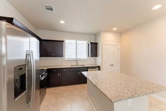 $1,550 | 354 Hortus Drive, Kyle, TX 78640