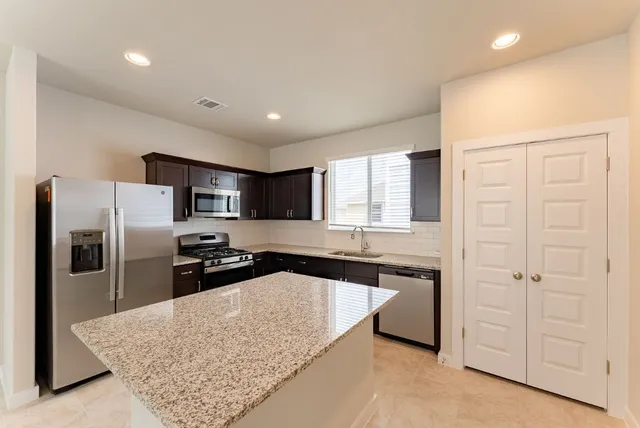 $1,550 | 354 Hortus Drive, Kyle, TX 78640