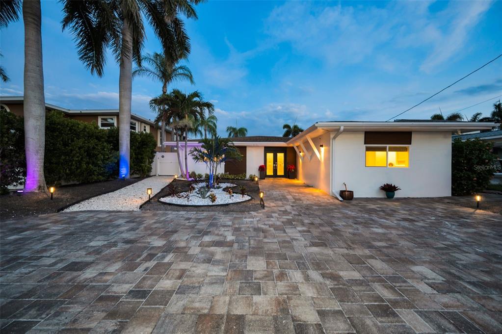 16353 Redington Drive Redington Beach, FL 33708 - Photo 1 of 100