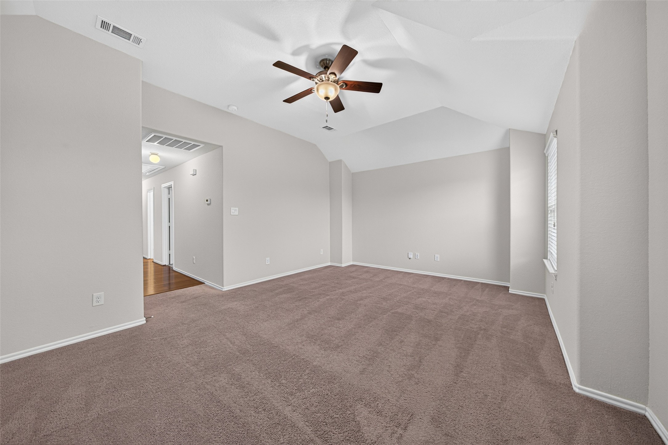 19023 Pinewood Point Lane Tomball, TX 77377 - Photo 29 of 44 Gallery Image 29