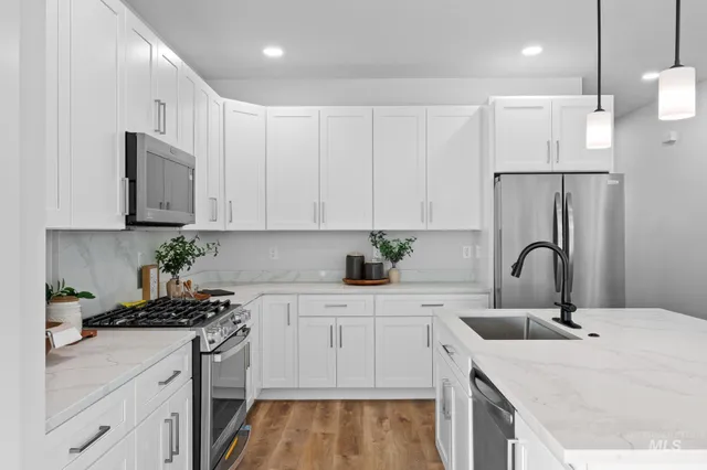 $554,999 | 2109 South Pacific Street, Boise, ID 83705