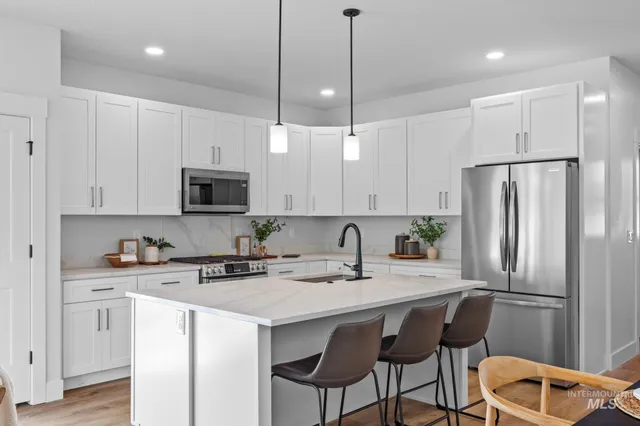 $554,999 | 2109 South Pacific Street, Boise, ID 83705