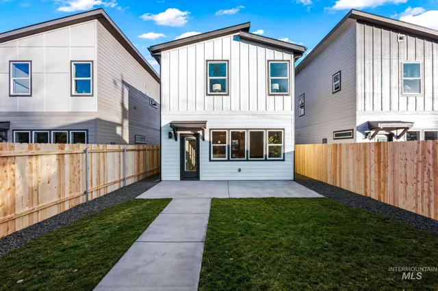 $554,999 | 2109 South Pacific Street, Boise, ID 83705