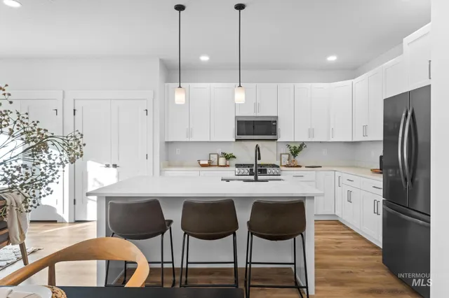 $554,999 | 2109 South Pacific Street, Boise, ID 83705