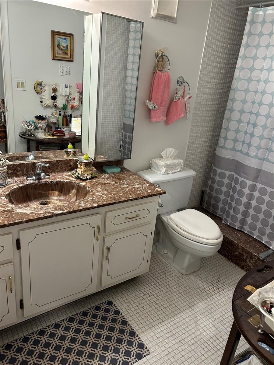 16325 Golf Club Road, Unit 304 Weston, FL 33326 - Photo 15 of 19