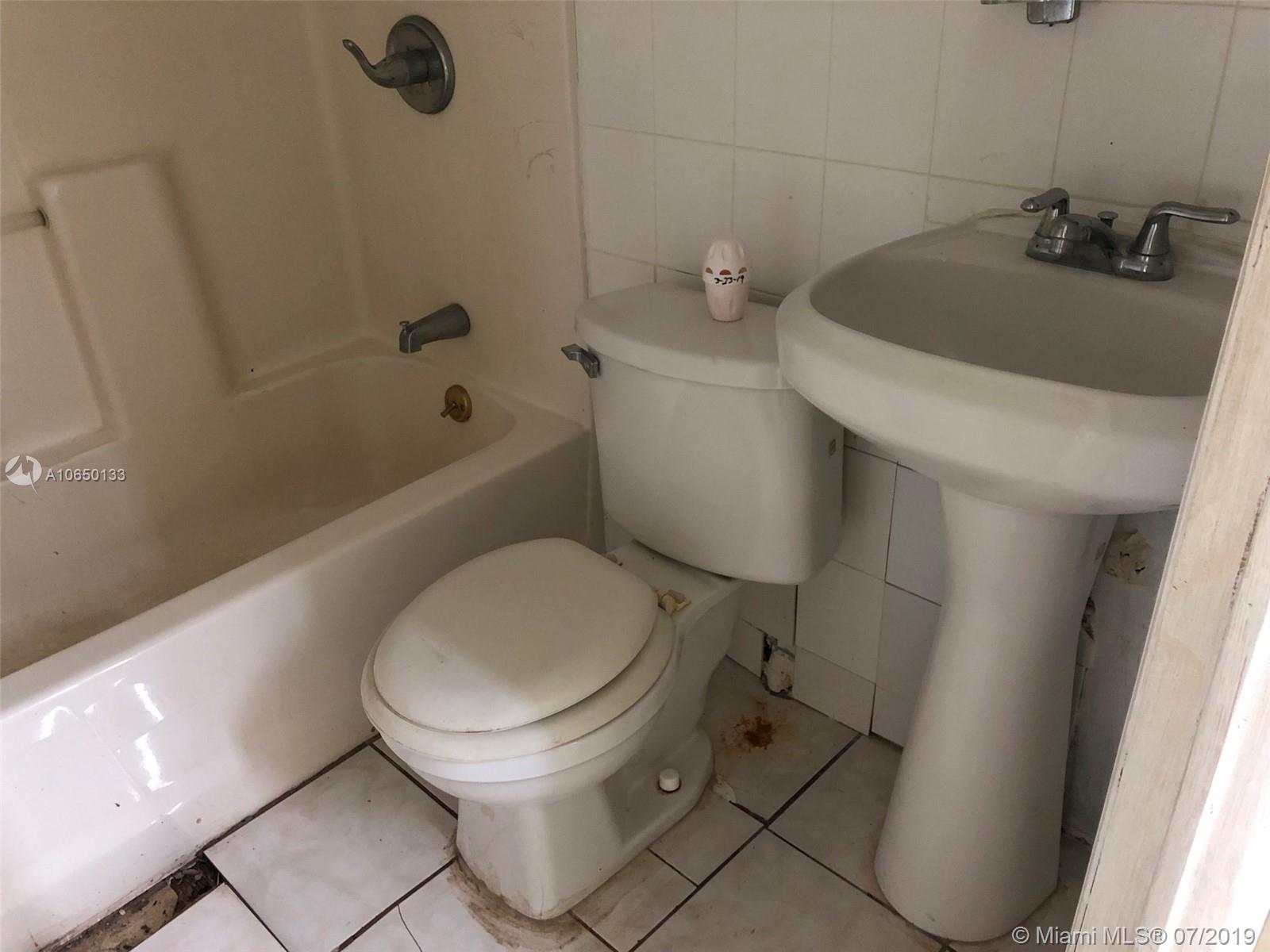 6316 Southwest 24th Street Miramar, FL 33023 - Photo 6 of 20