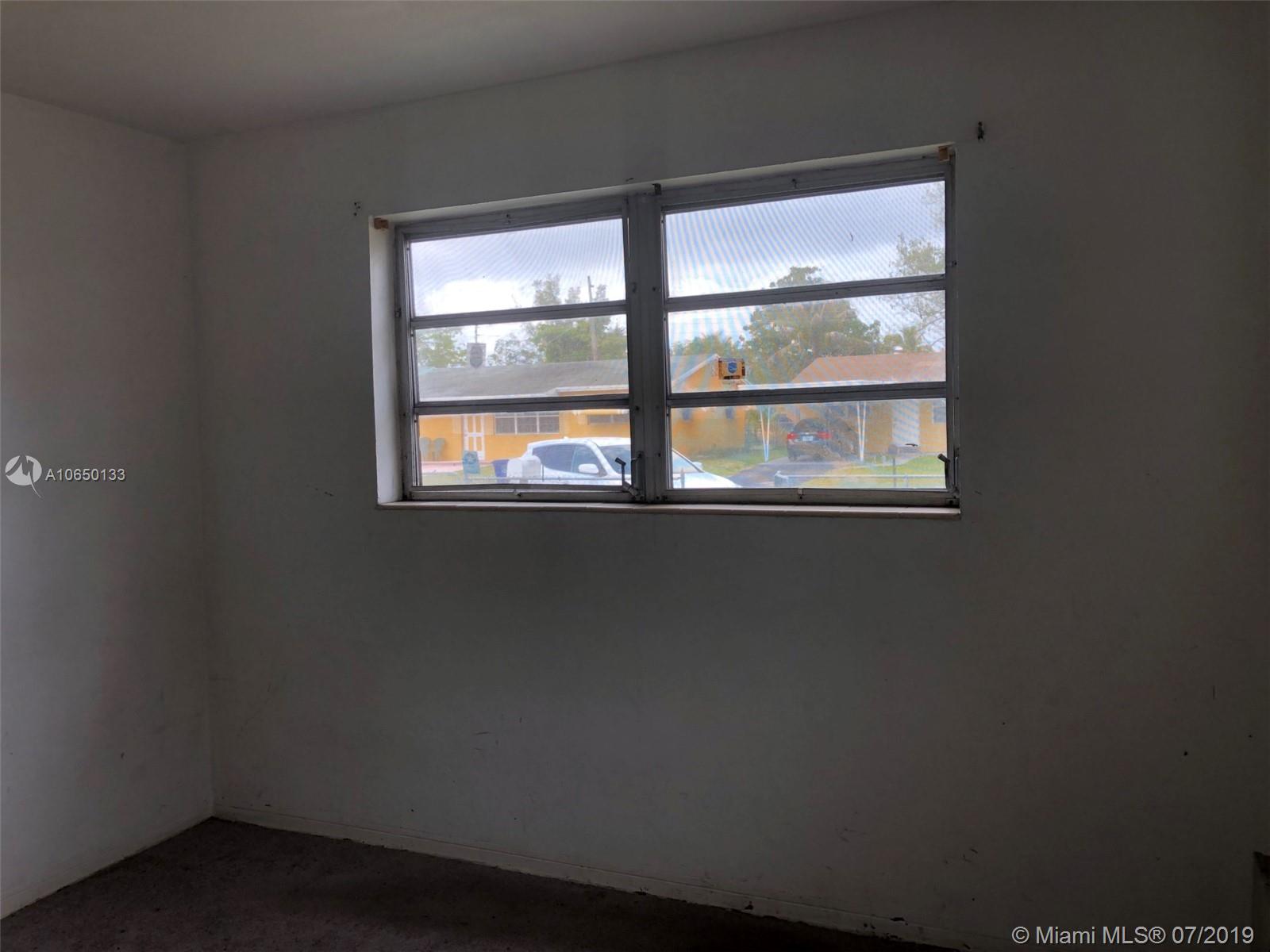 6316 Southwest 24th Street Miramar, FL 33023 - Photo 10 of 20