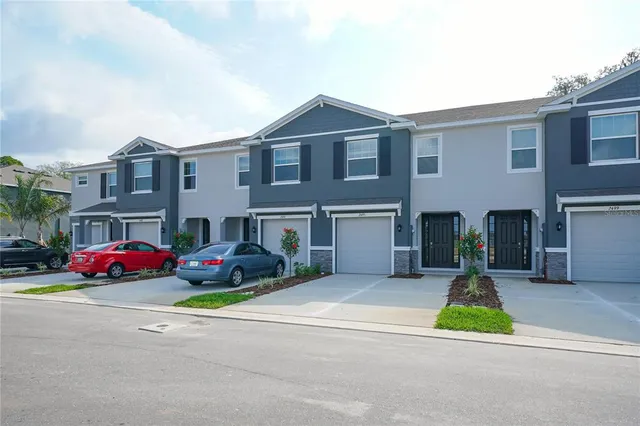 $2,390 | 2495 Midnight Pearl Drive, Sarasota, FL 34240