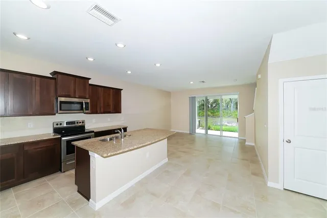 $2,390 | 2495 Midnight Pearl Drive, Sarasota, FL 34240