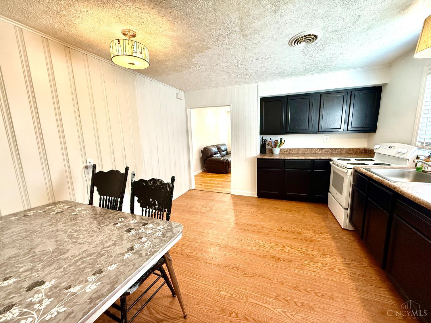 5102 Salem Road Morrow, OH 45152 - Photo 6 of 21