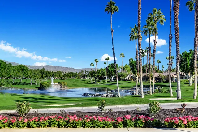 $1,075,000 | 198 Green Mountain Drive, Palm Desert, CA 92211