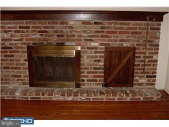 418 Norristown Road Horsham, PA 19044 - Photo 5 of 8 Living Room