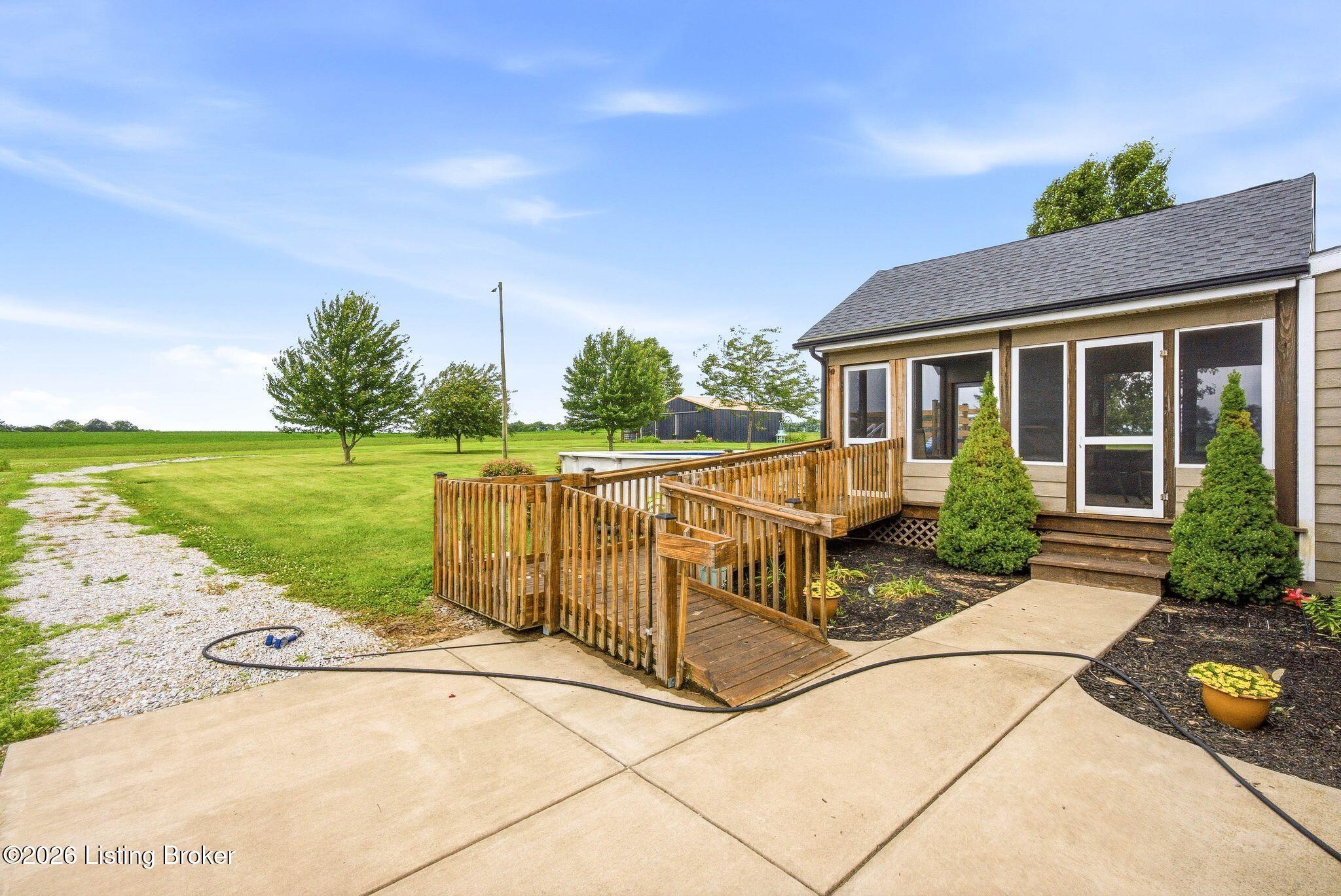 1271 Ellis Road Eminence, KY 40019 - Photo 39 of 42 1271 Ellis (31 of 37)